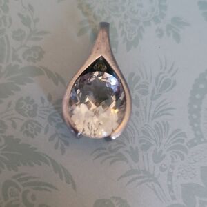 Elegant Silver Teardrop Pendant